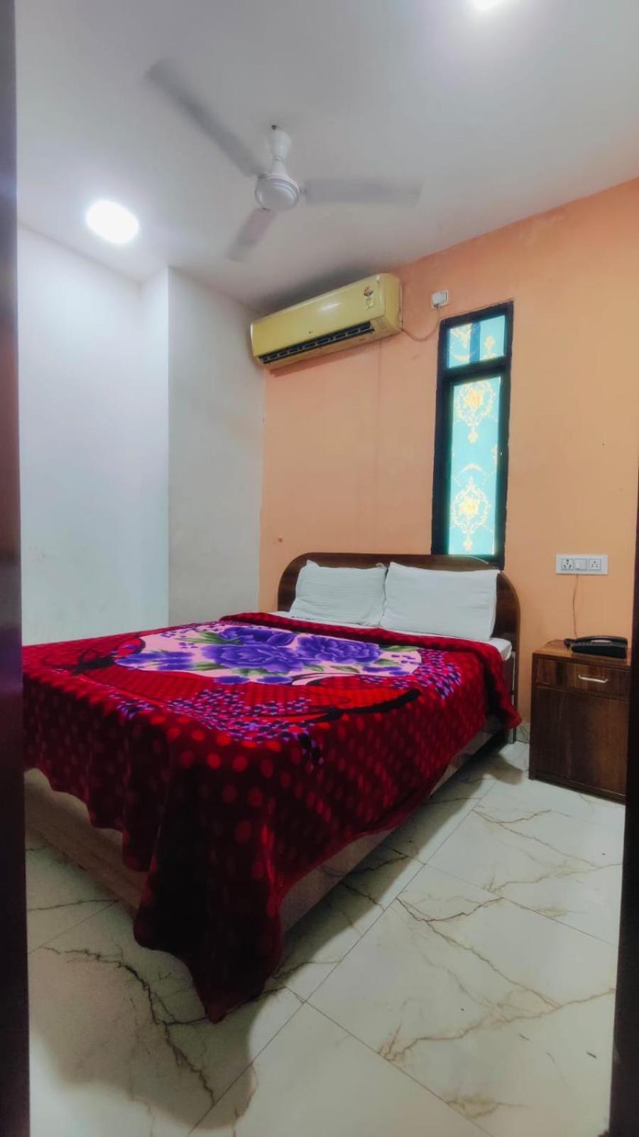 Bliss Bourn Lajpat Nagar *